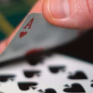 Check-raise no poker: o que é e como fazer do jeito certo